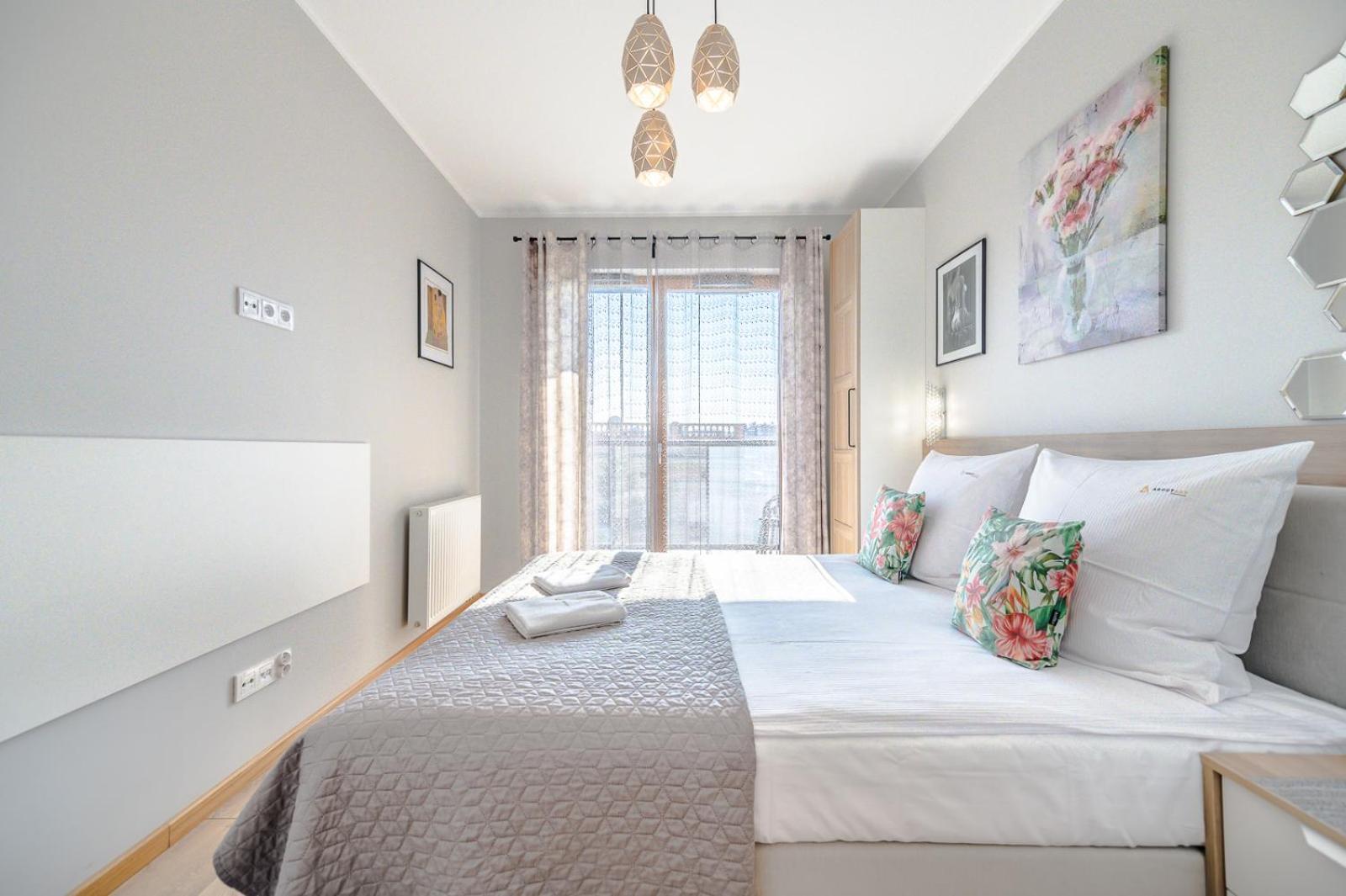 About Art Apartments Вроцлав Экстерьер фото
