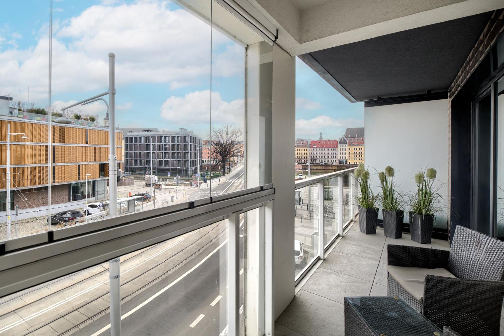About Art Apartments Вроцлав Экстерьер фото
