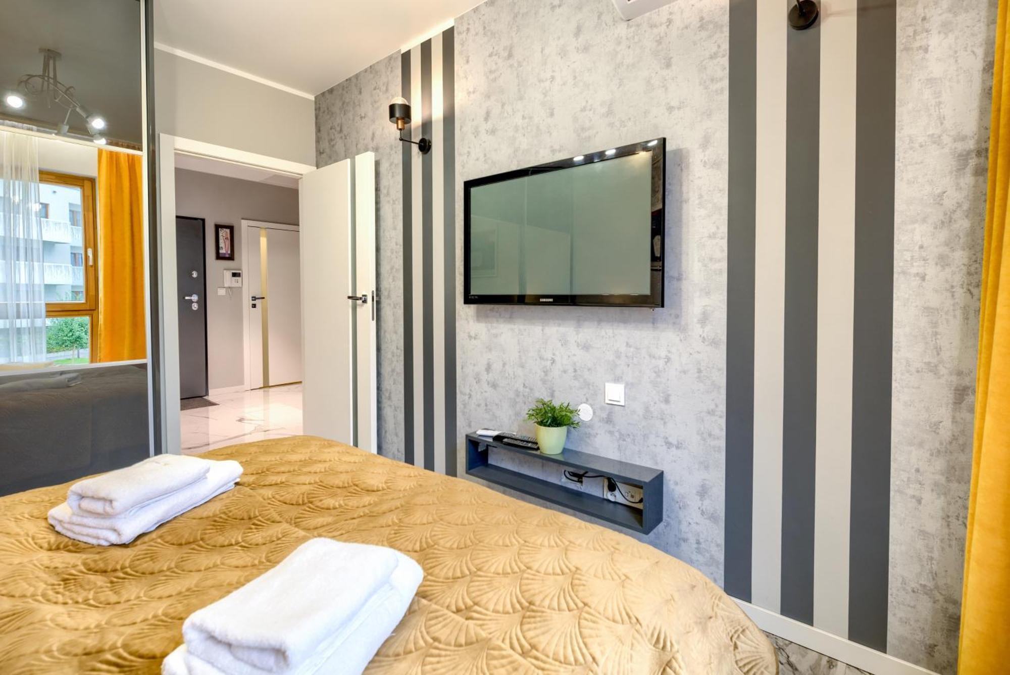 About Art Apartments Вроцлав Экстерьер фото