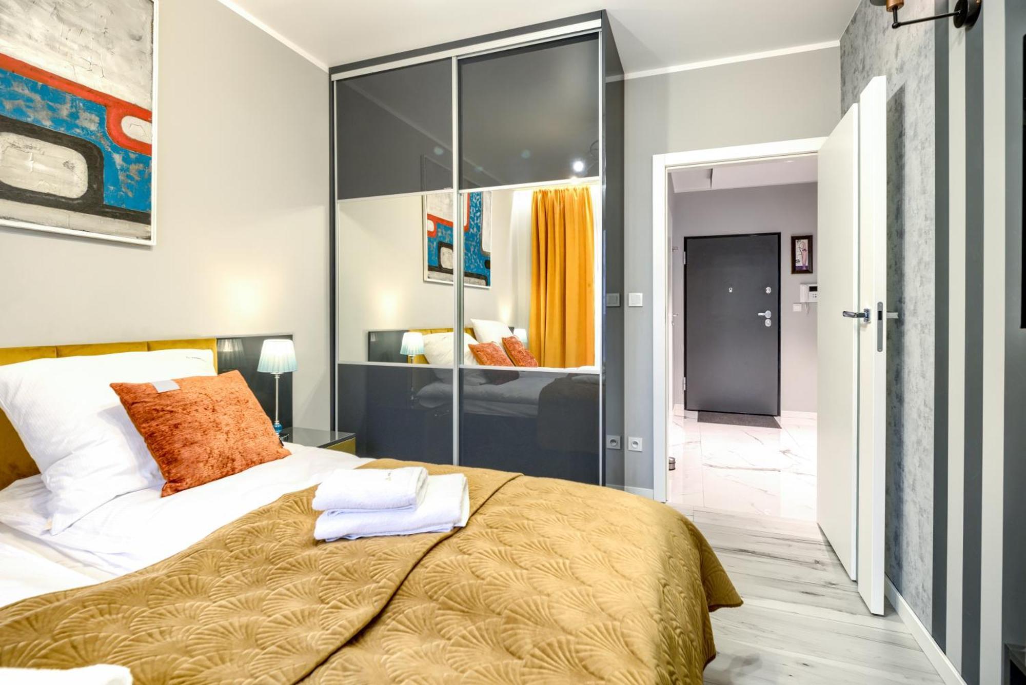 About Art Apartments Вроцлав Экстерьер фото