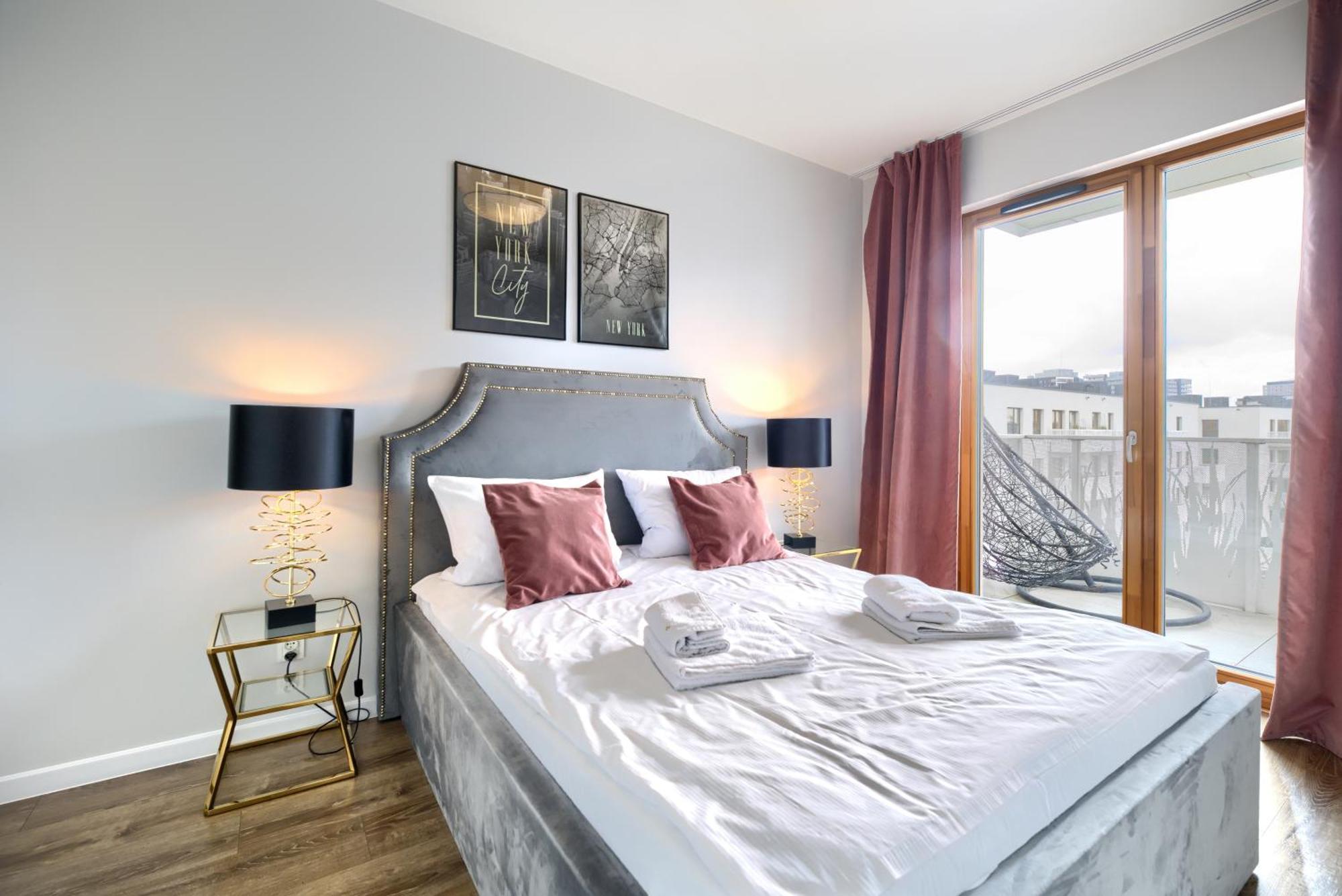 About Art Apartments Вроцлав Экстерьер фото